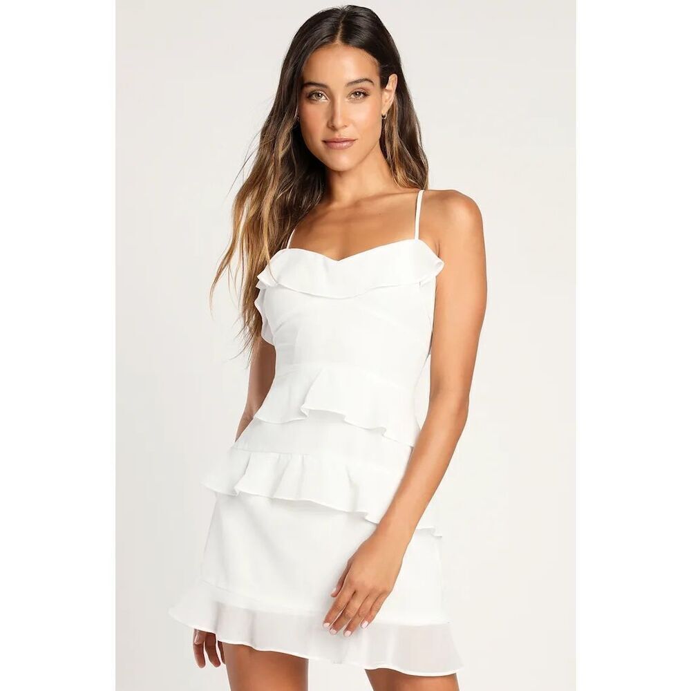 Lulus Terrifically Trendy White Tiered Ruffled Mini Dress Size M NWT